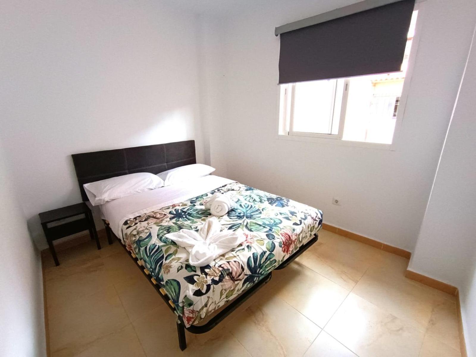 Apartamentos Larios Малага Екстер'єр фото
