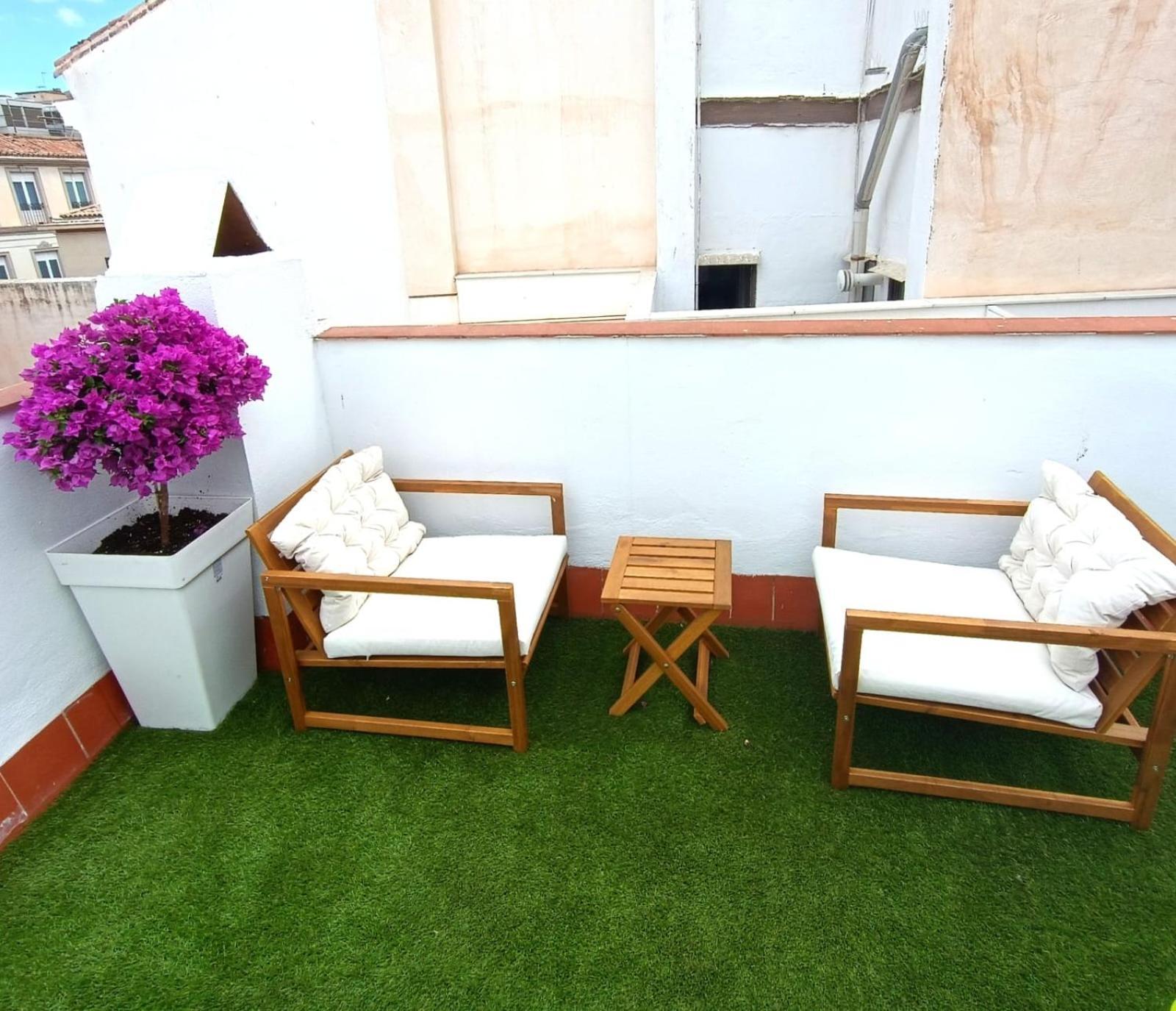 Apartamentos Larios Малага Екстер'єр фото